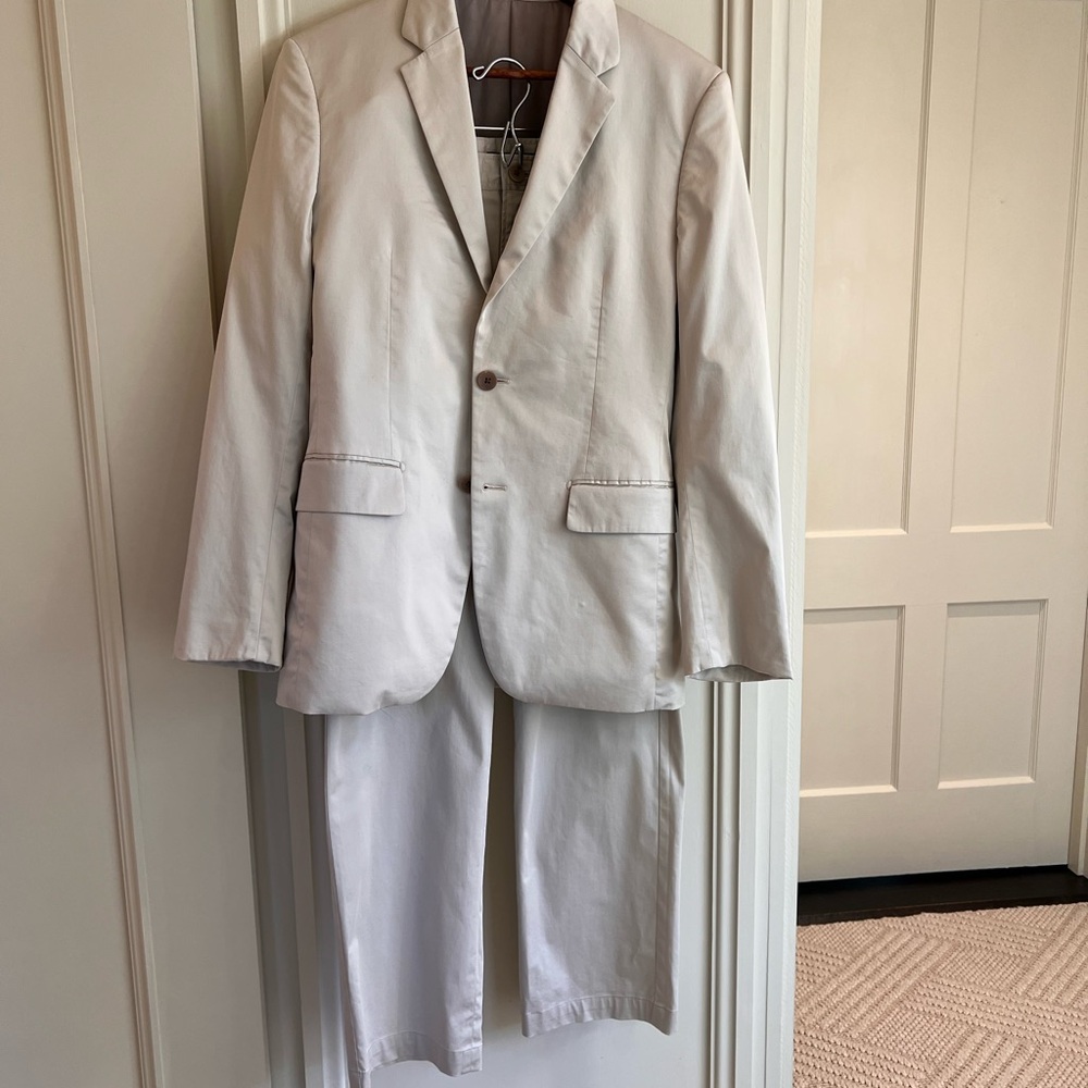 Theory Men's Elegant Cream Suit